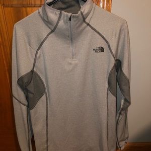 North face pullover